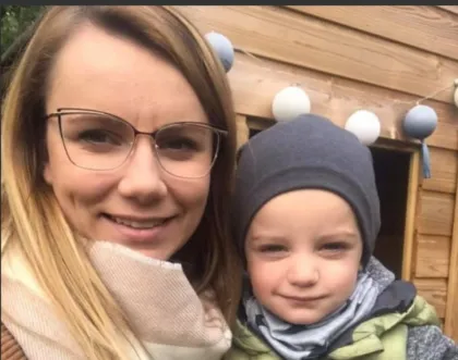 Mesiace čaká na opatrovateľský príspevok, rezort práce jej radí súdiť sa so štátom. Prípad odhaľuje diery v posudkovej reforme